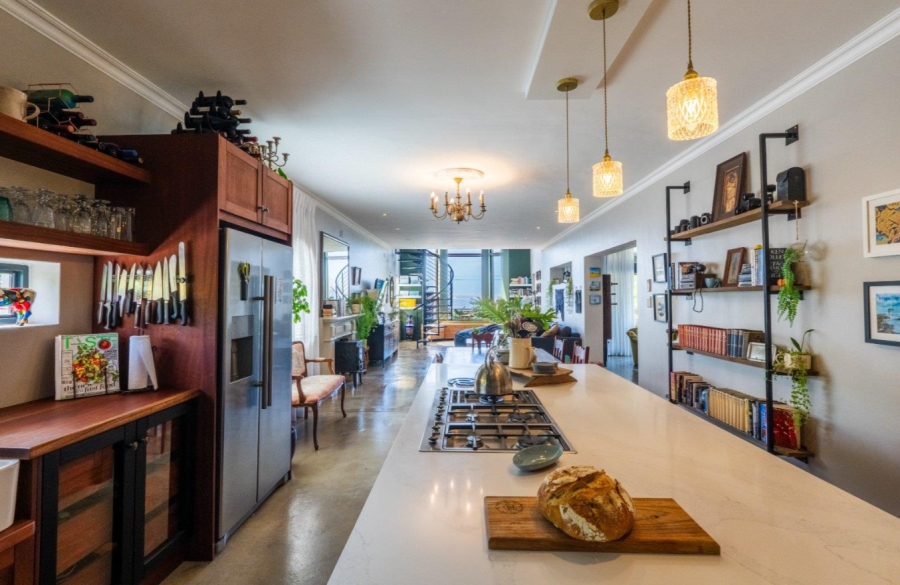 4 Bedroom Property for Sale in Linkside Western Cape